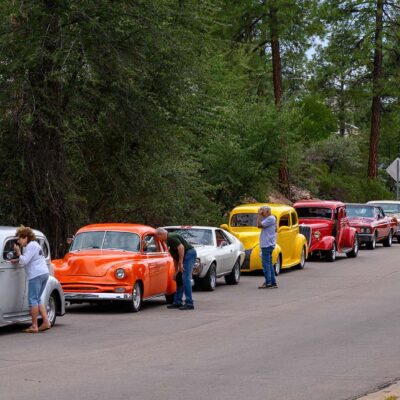 Beeline Cruise-In Car Show CRUISE 2025
